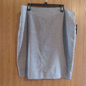 NWT Worthington, Black/White Cross Dye Skirt Size 18